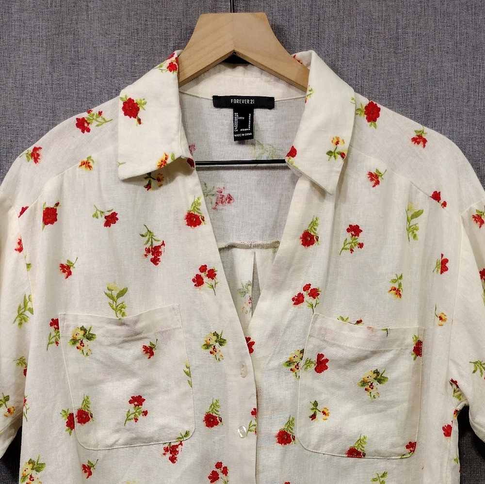 Forever 21 Linen Blend  Floral Button Up Shirt Womens S White Red Cottagecore - Picture 2 of 8